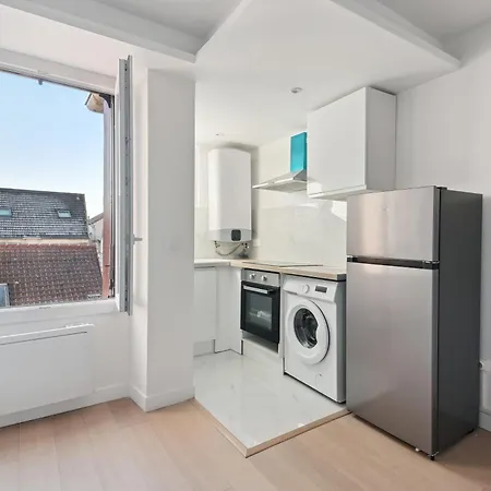T2 - Coeur D'arpajon Apartment